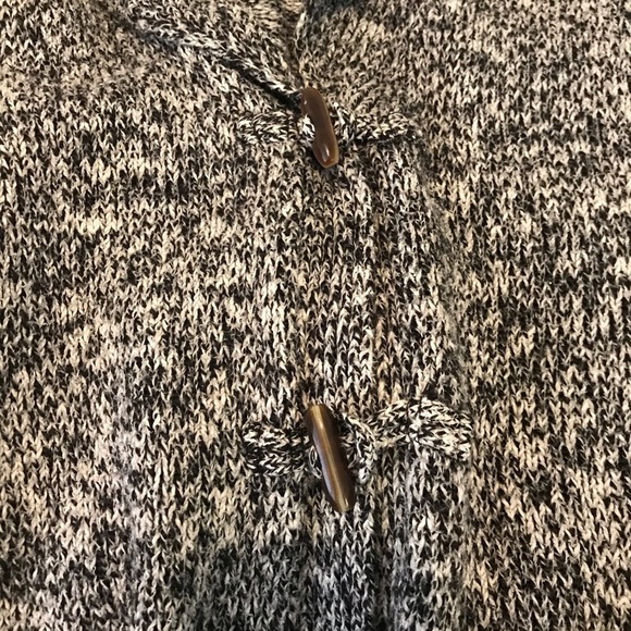 If It Were Me marled toggle close cardigan Small - Picture 6 of 7